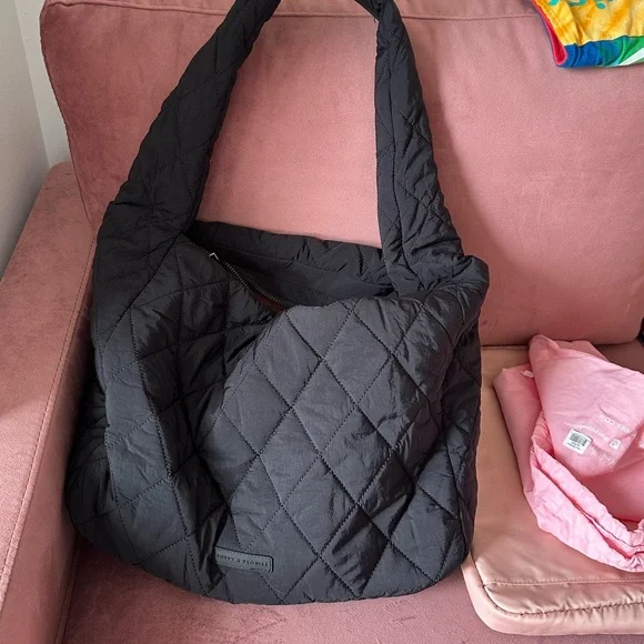 Poppies and Peonies Haul it Bag! - Picture 8 of 9